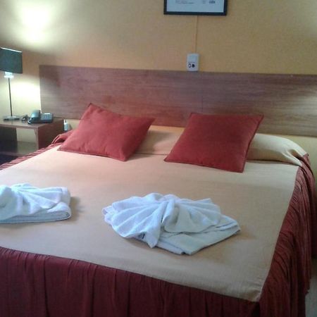 Hotel Aoma Villa Carlos Paz Dış mekan fotoğraf