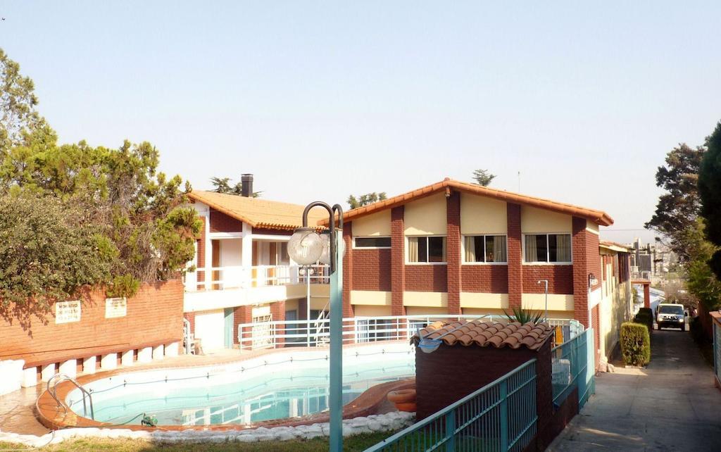 Hotel Aoma Villa Carlos Paz Dış mekan fotoğraf