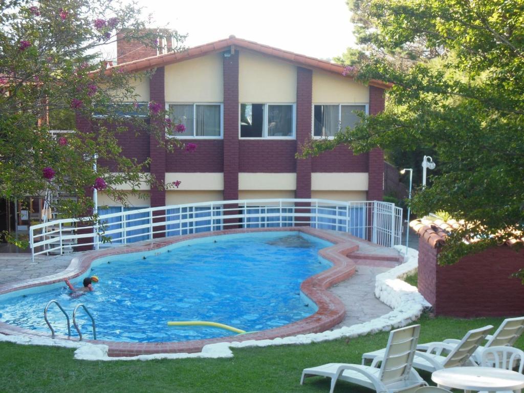 Hotel Aoma Villa Carlos Paz Dış mekan fotoğraf